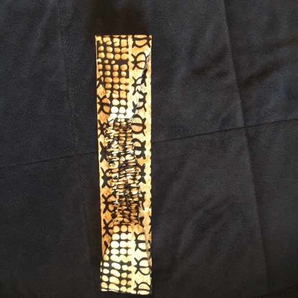 Handmade headband in Rwanda, Africa! - Picture 2 of 4